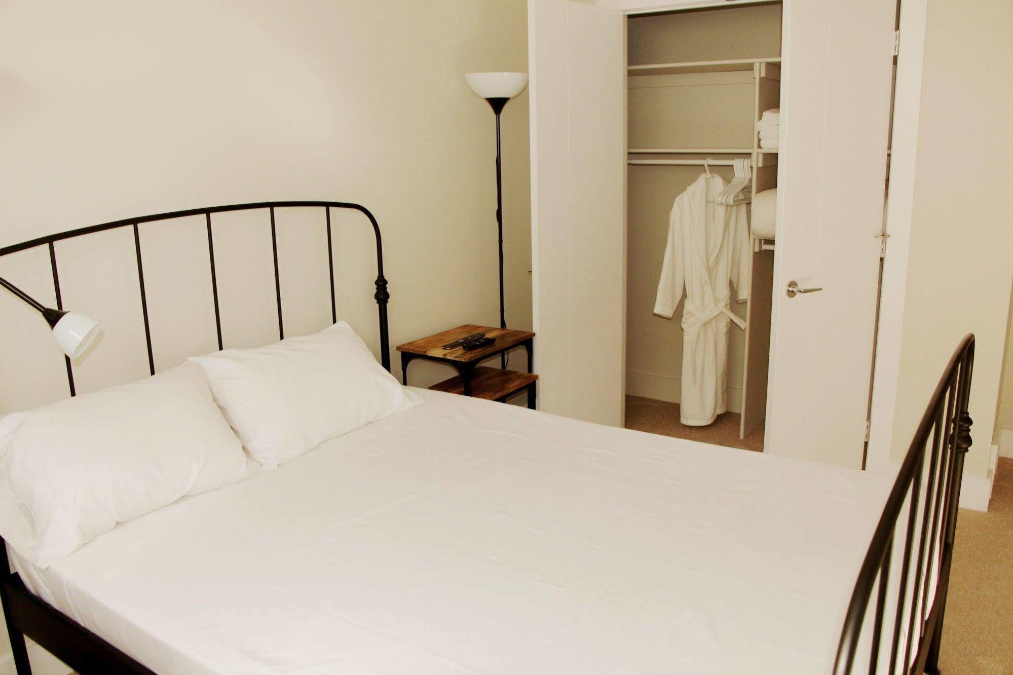 Ritchie B&B Edmonton Extérieur photo