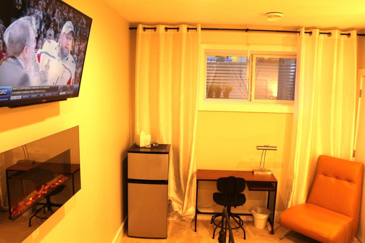 Ritchie B&B Edmonton Extérieur photo