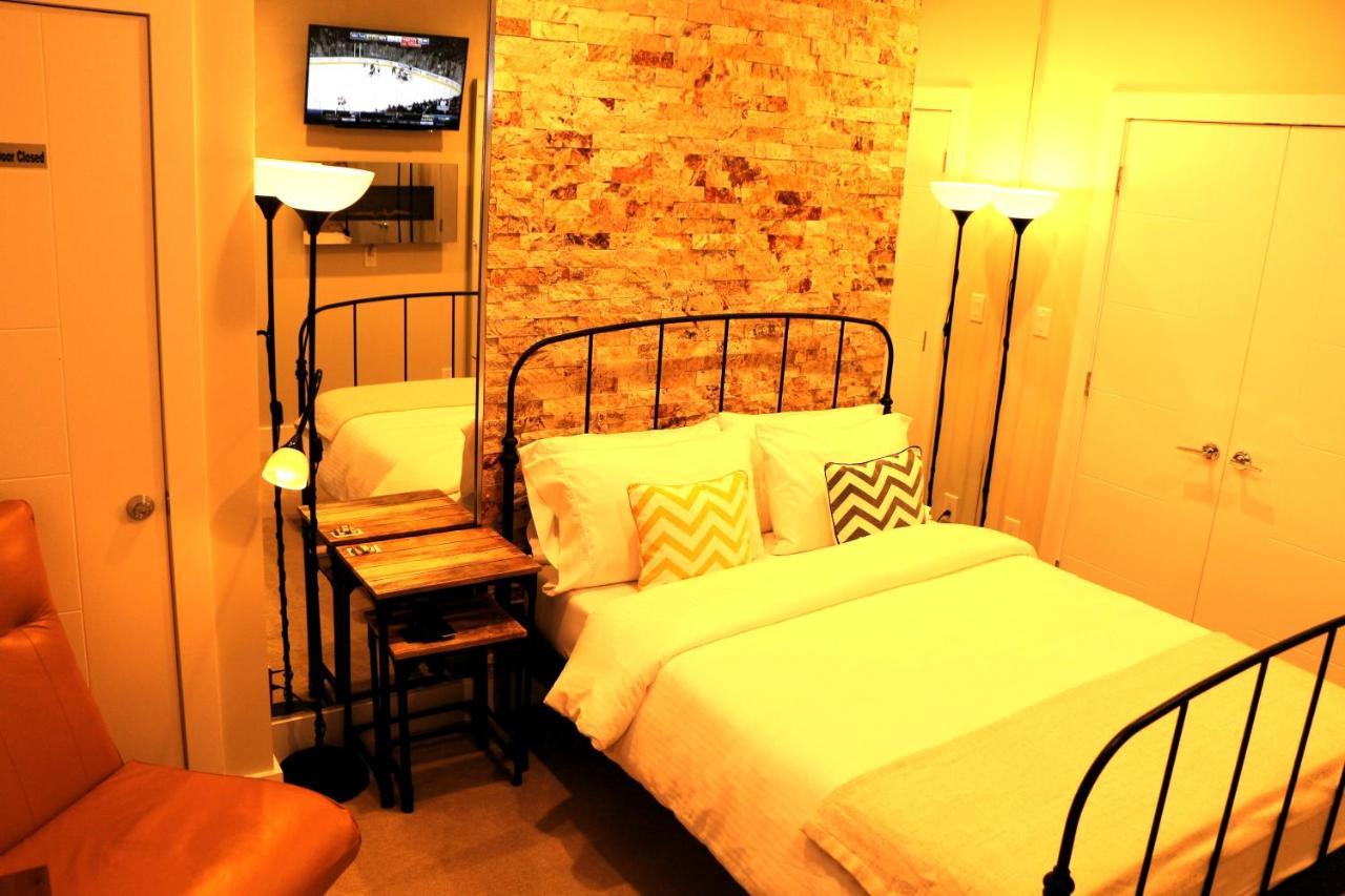 Ritchie B&B Edmonton Extérieur photo